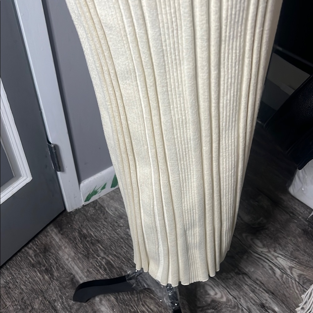 Private Label Cream Ribbed Knit Dress - Picture 8 of 11